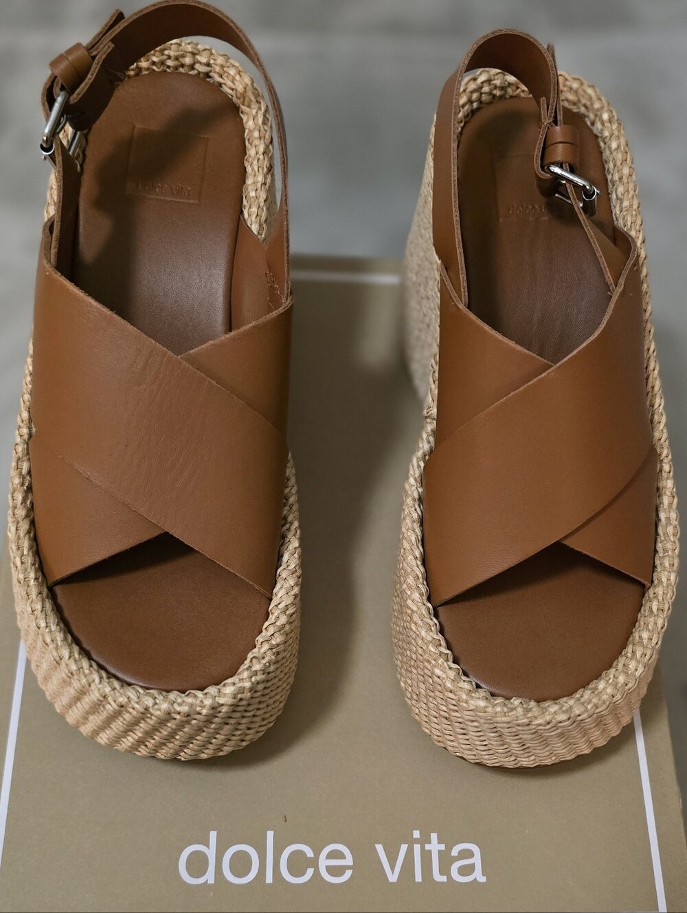 Dolce Vita Women's Skylar Platform Crossband Espadrille Wedge Sandals